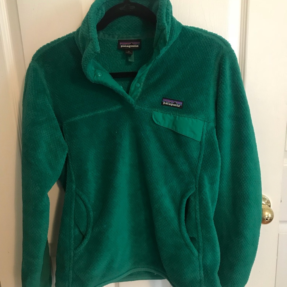 Green Patagonia Fleece Pullover